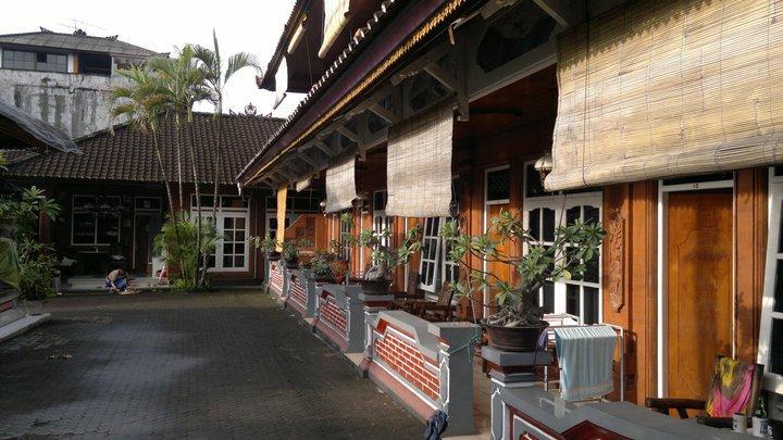 Surf Doggie Inn Kuta  Bagian luar foto